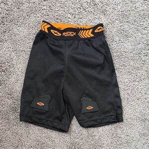 Boys hockey cup- never worn!